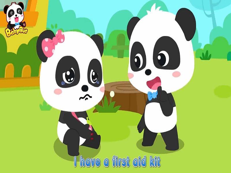 Baby Panda Got Injured